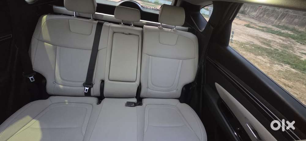 Hyundai Tucson Signature 2.0 At Petrol Dual Tone, 2024, Petrol