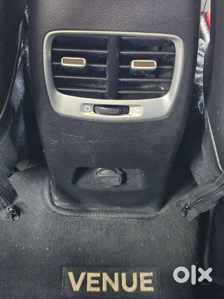 Hyundai Venue 1.0 Sx Turbo Imt, 2022, Petrol