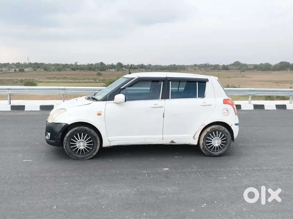 Maruti Suzuki Swift Petrol Manual 2007