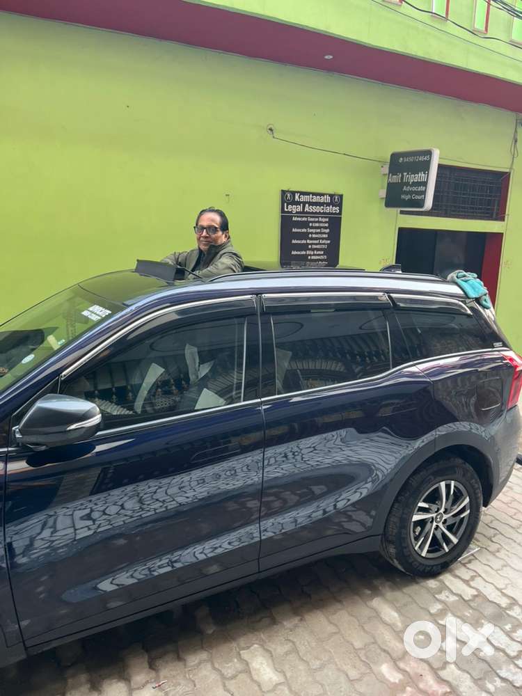 Mahindra Xuv700 2023 Diesel Well Maintained