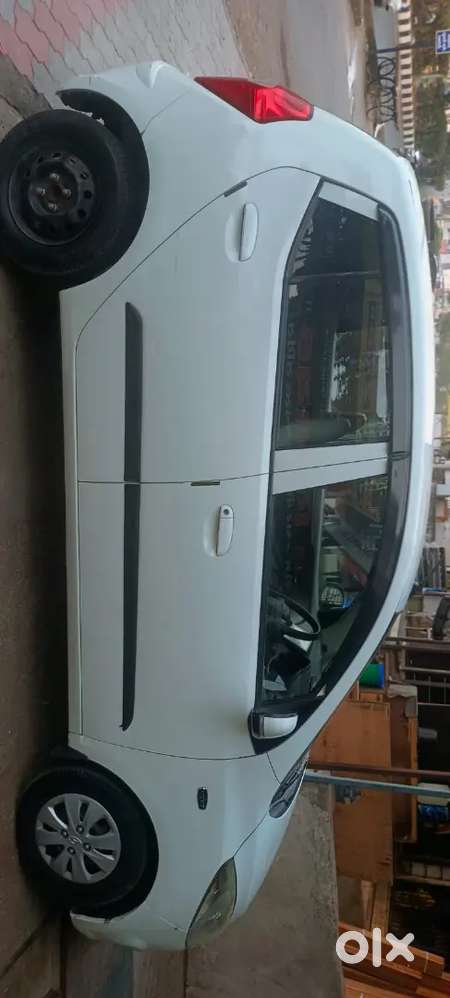 Hyundai I10 2012 Petrol 52000 Km Driven