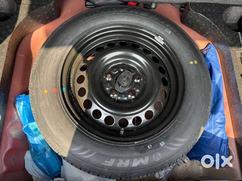 Maruti Suzuki Vitara Brezza 1.5 Zxi At, 2023, Petrol