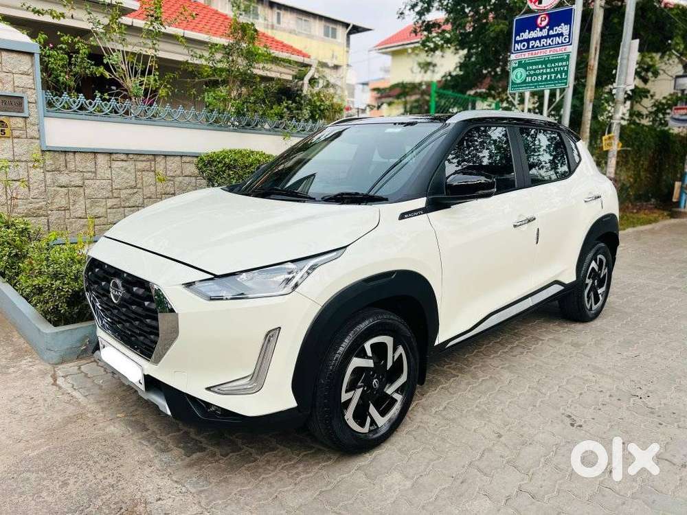 Nissan Magnite 1.0 Xv Turbo Cvt, 2023, Petrol