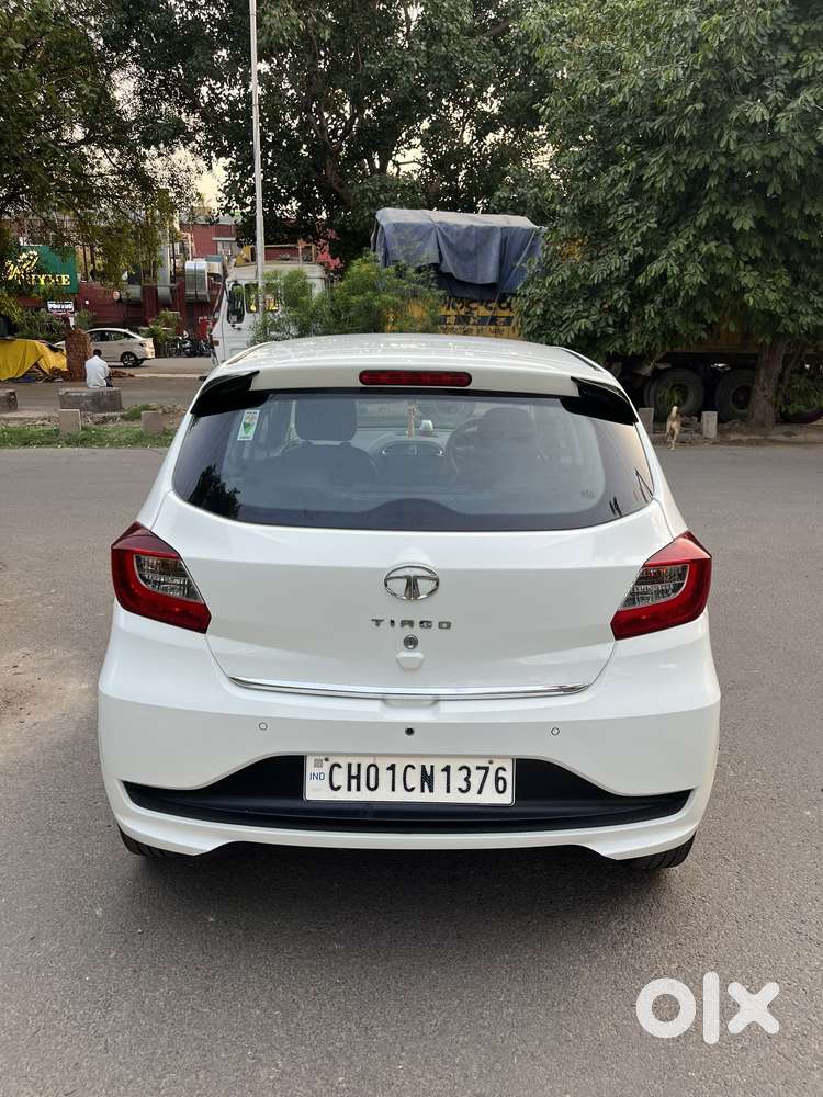 Tata Tiago 1.2 Revotron Xt (o), 2023, Petrol