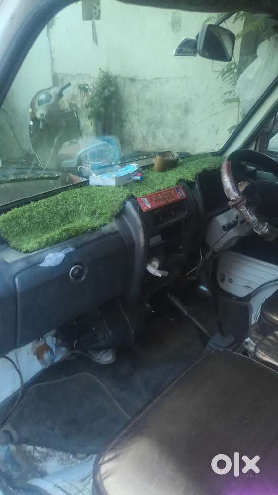 Maruti Suzuki Omni 2012