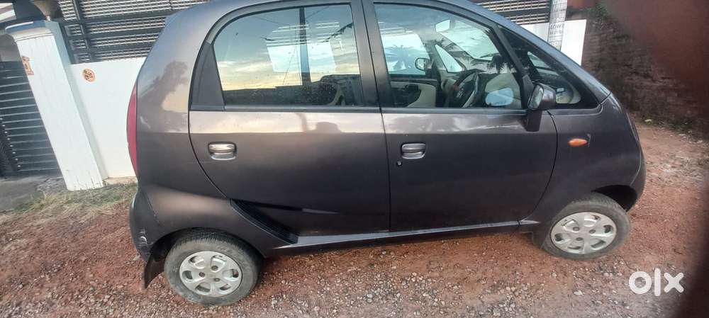 Tata Nano Xta, 2016, Petrol