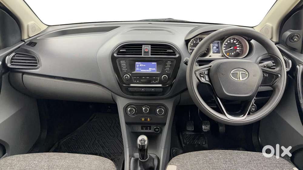 Tata Tigor 1.2 Revotron Xt, 2017, Petrol