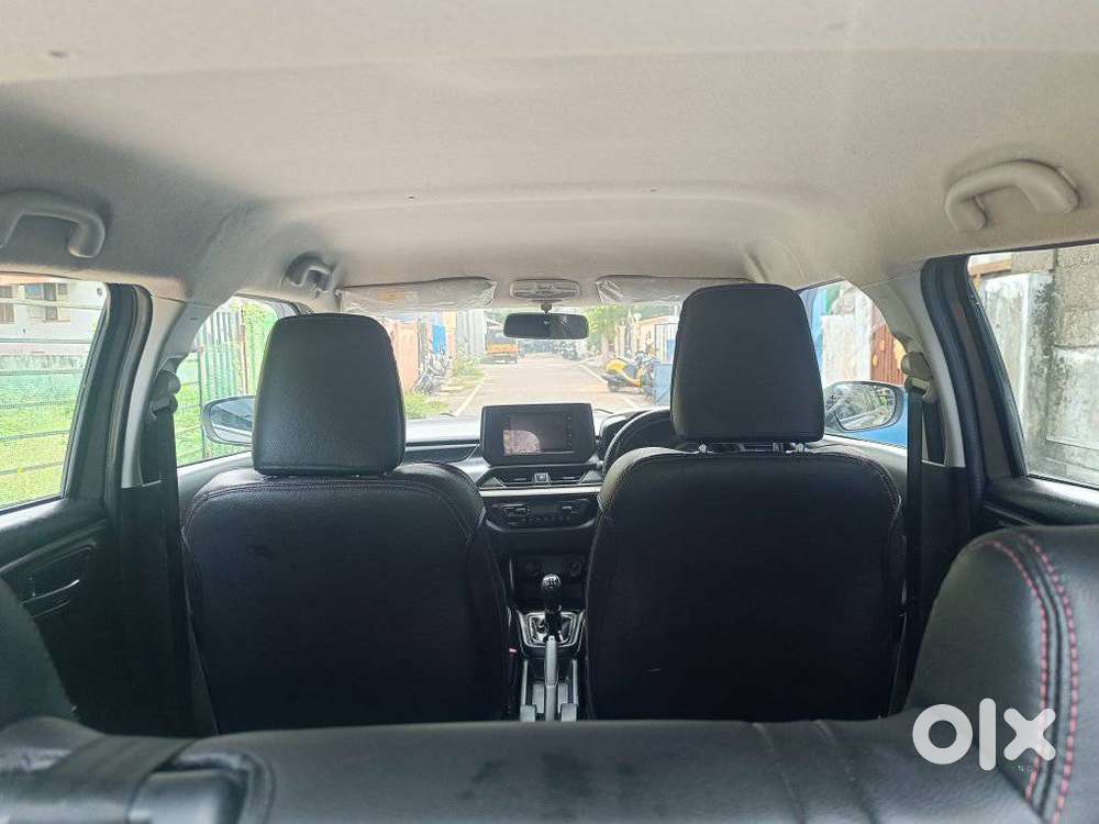 Maruti Suzuki Swift Vxi Glory Limited Edition, 2025, Petrol
