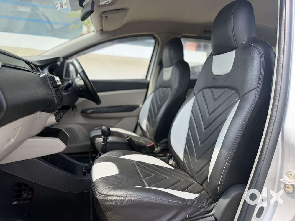 Renault Triber 1.0 Rxe, 2021, Petrol