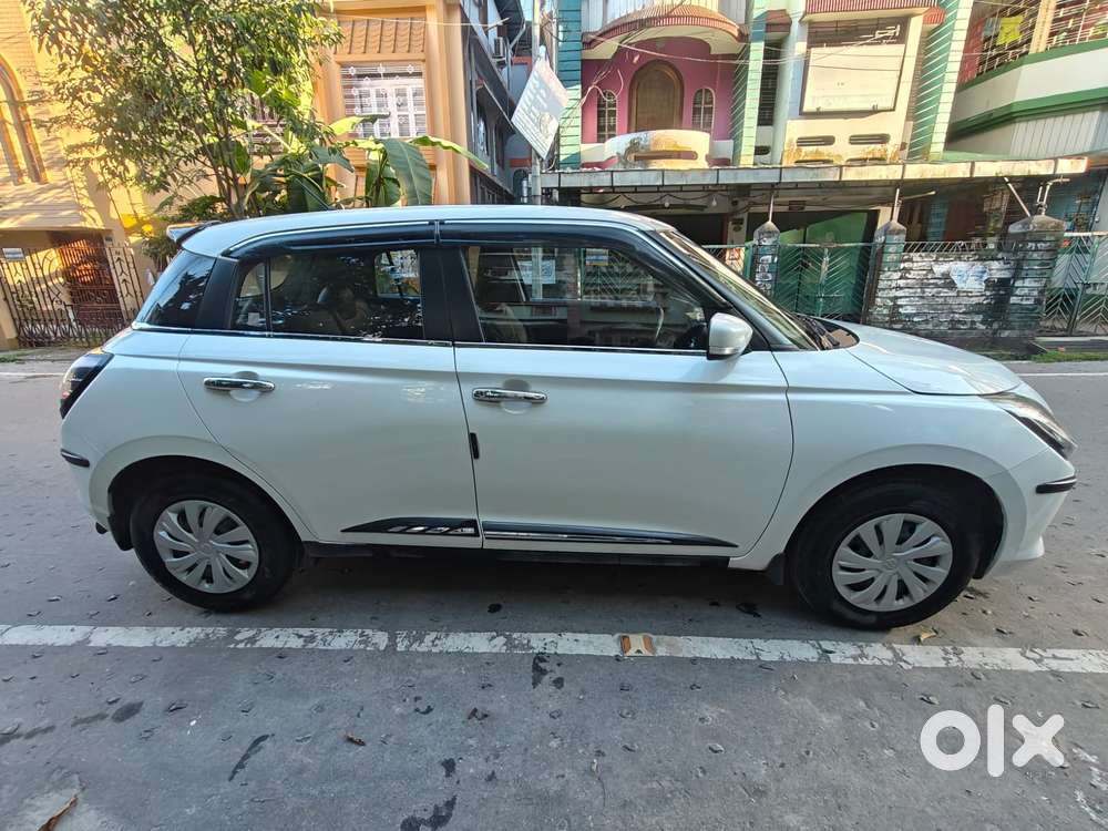 Maruti Suzuki Swift 1.2 Vxi (o), 2025, Petrol