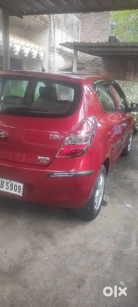 Hyundai I20 Petrol Asta 2010 Car Top Model,