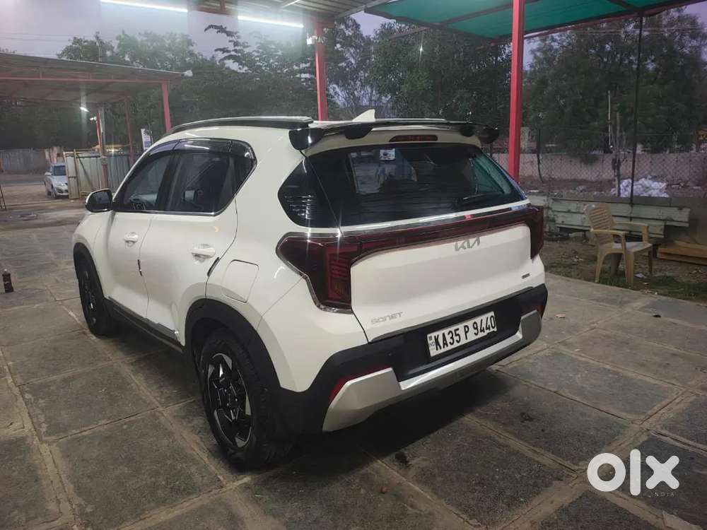 Kia Sonet Petrol 2024