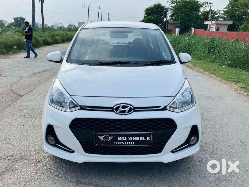 Hyundai Grand I10 2017 Car