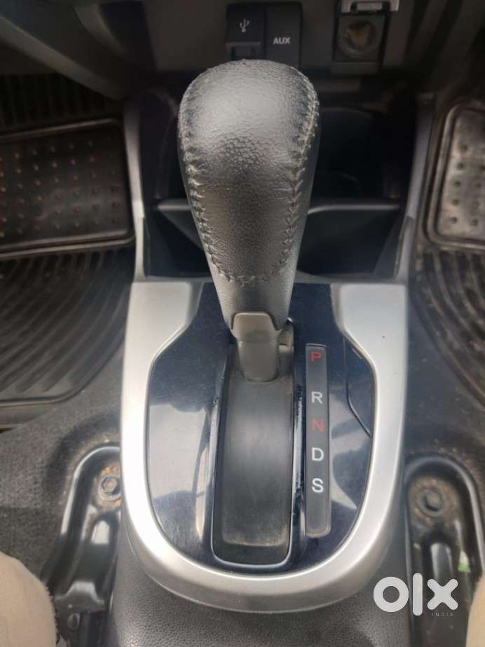 Honda Jazz V Cvt, 2017, Petrol