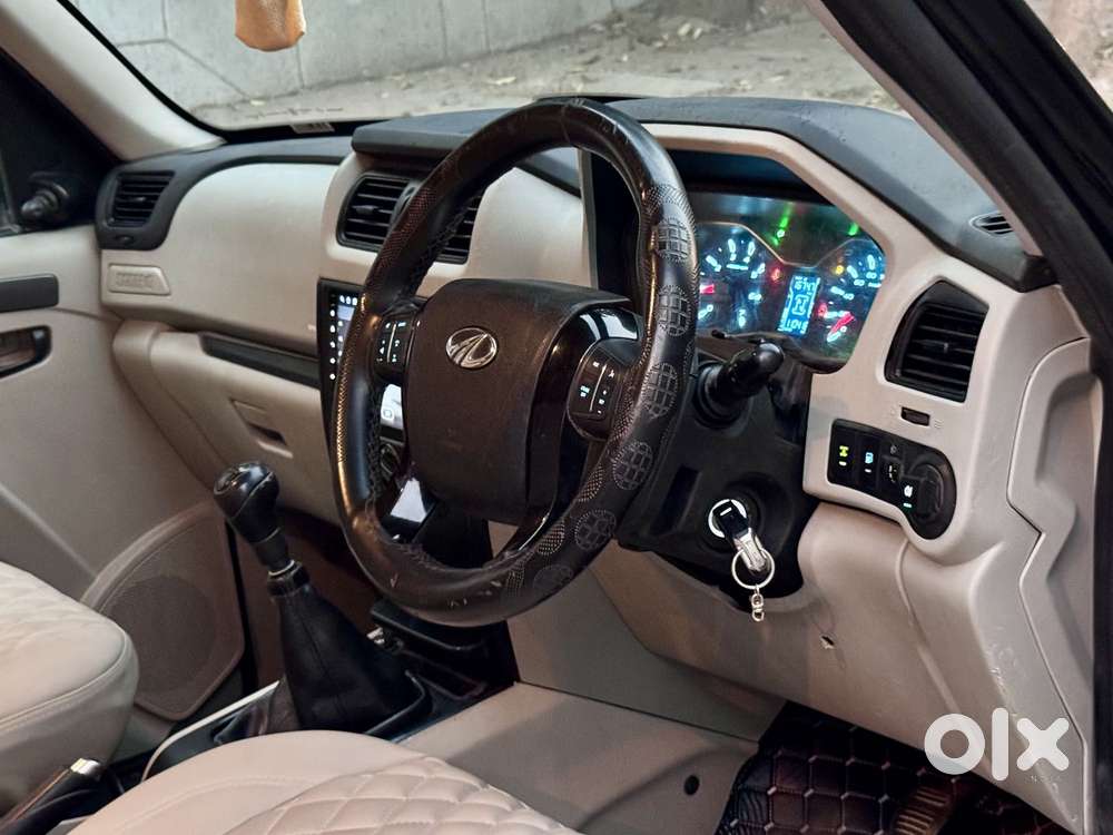 Mahindra Scorpio Classic 2.2 S Mt 7 Str, 2022, Diesel