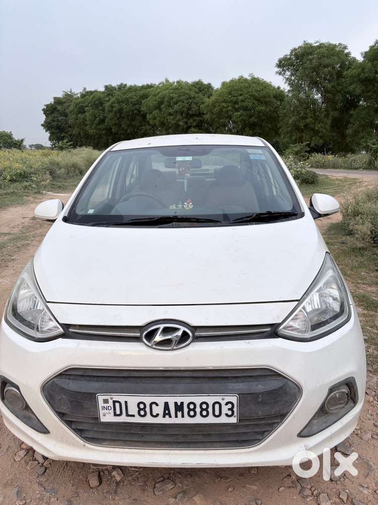 Hyundai Xcent Petrol 2015