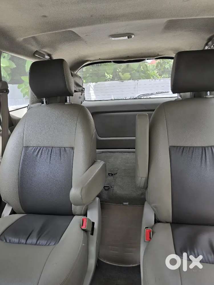 Toyota Innova 2.5 Vx 2014