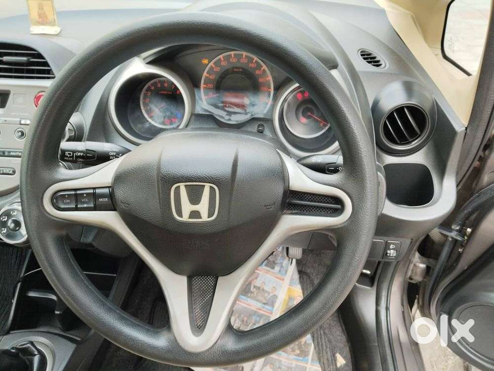 Honda Jazz S Mt I-vtec, 2011, Petrol