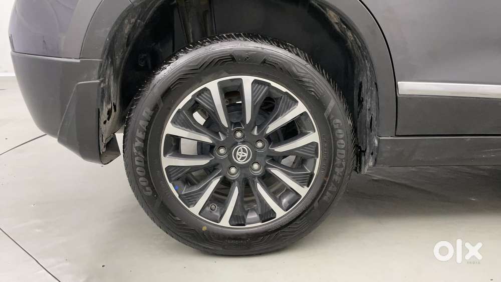 Toyota Urban Cruiser Cruiser Premium, 2022, Petrol
