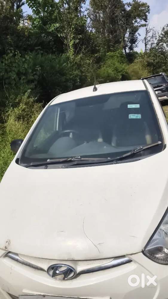 Hyundai Eon Magna 2013