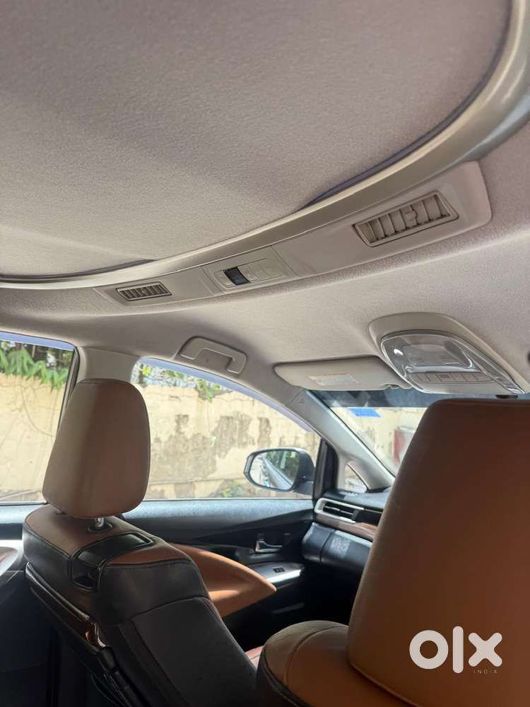 Toyota Innova Crysta [2020-ongoing] 2.7 Zx At 7 Str, 2016, Petrol