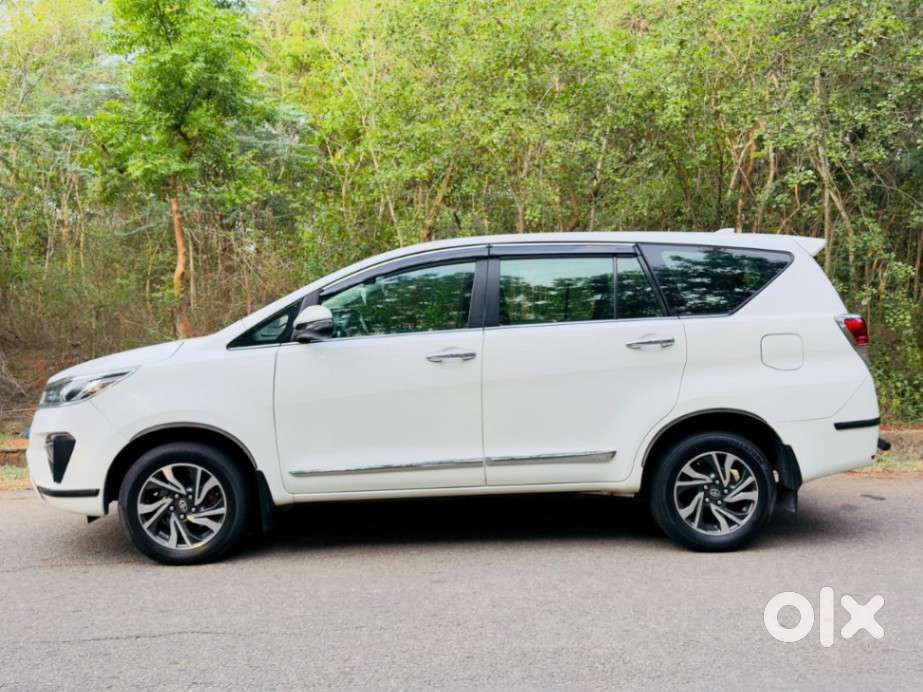 Toyota Innova Crysta 2.4 V, 2021, Diesel