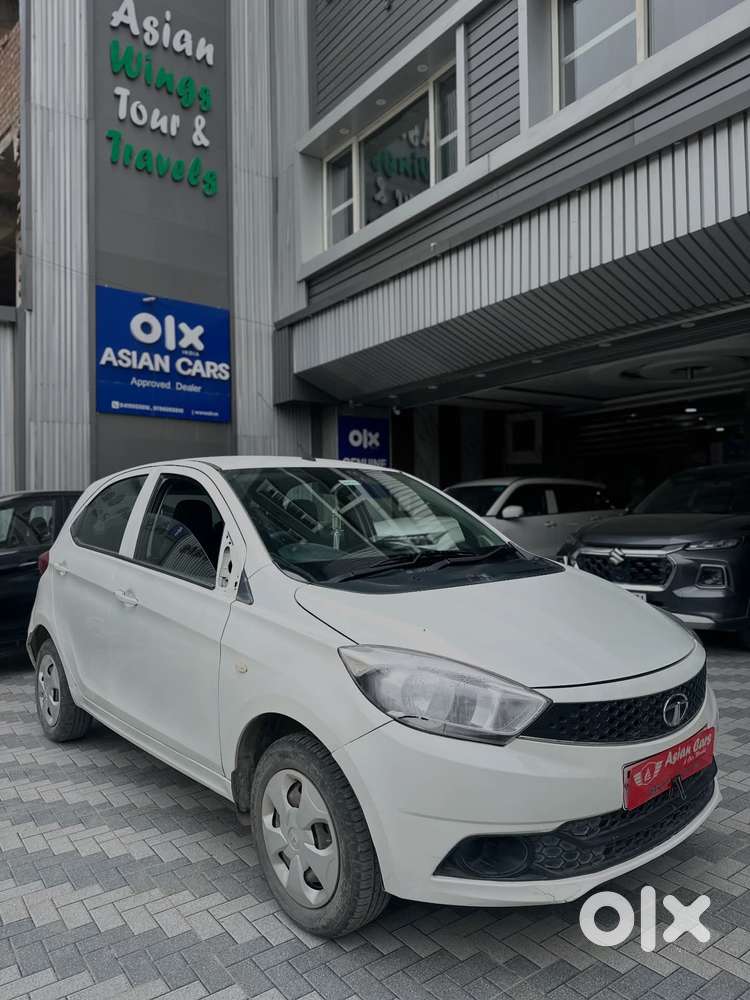 Tata Tiago 1.2 Revotron Xt, 2018, Petrol