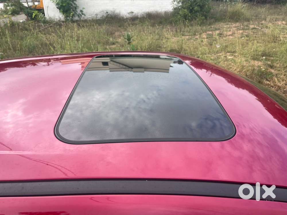 Hyundai I20 Sportz (o) Ivt | Feb 2025 | Sunroof | 1st Owner