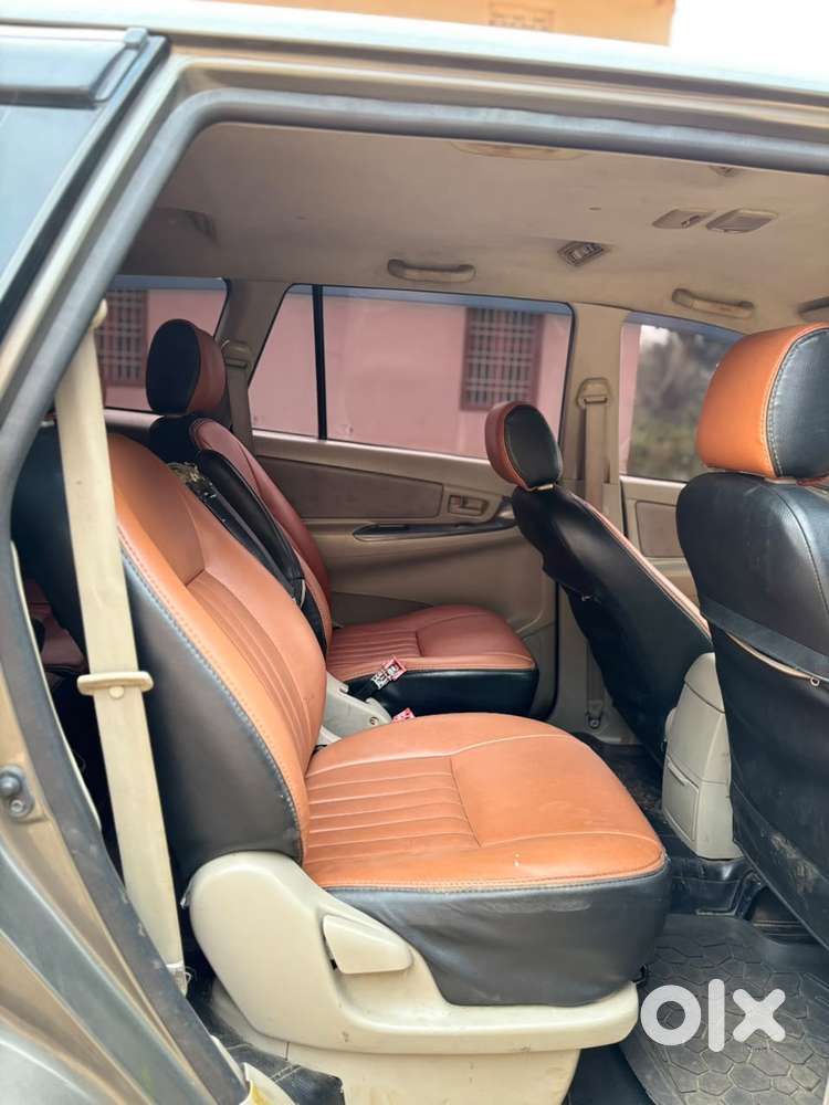 Toyota Innova 2.0 G1 Bsiv, 2010, Diesel