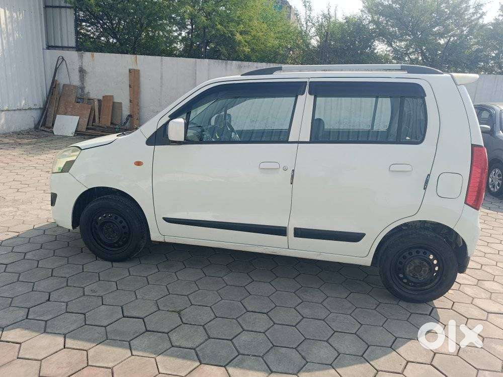 Maruti Suzuki Wagon R Vxi 1.0, 2017, Petrol