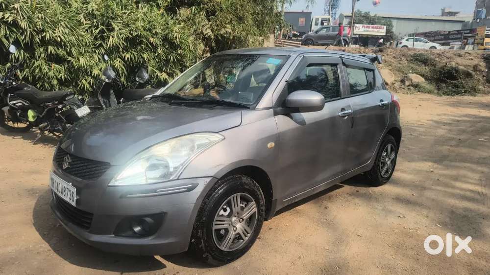 Mg Gray Colour Vehicle, Lxi Bs4