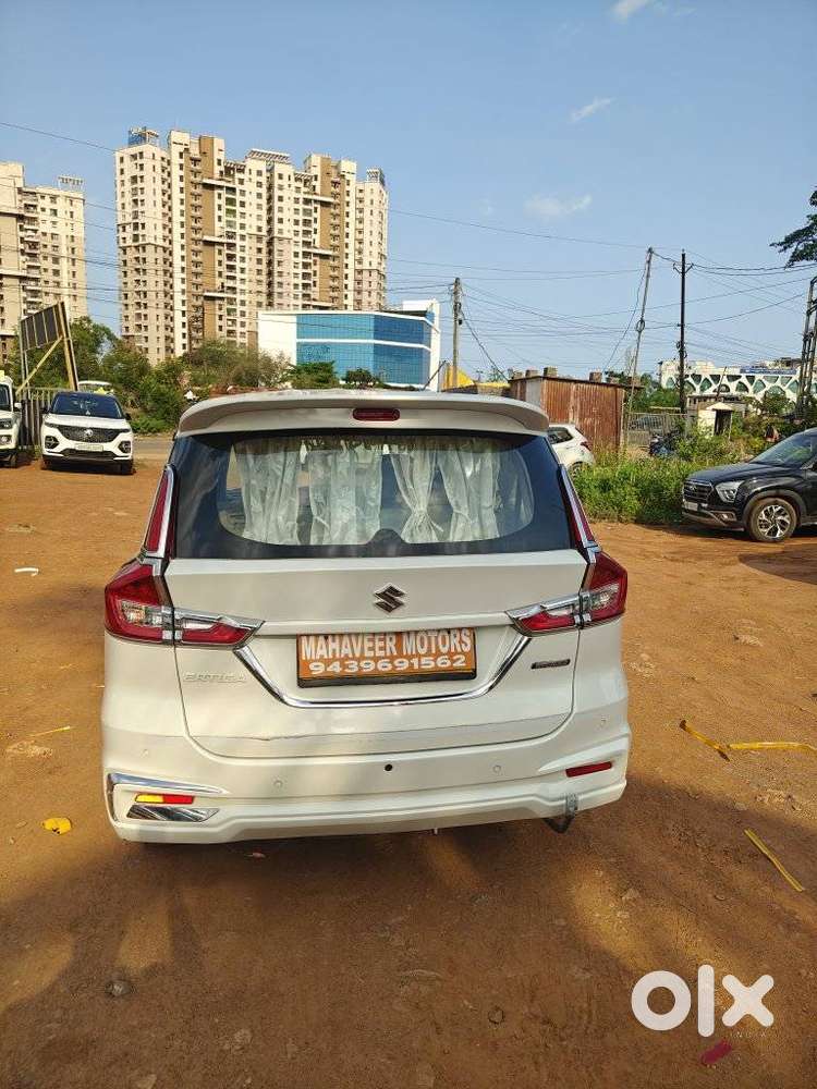 Maruti Suzuki Ertiga 1.5 Vxi, 2021, Petrol