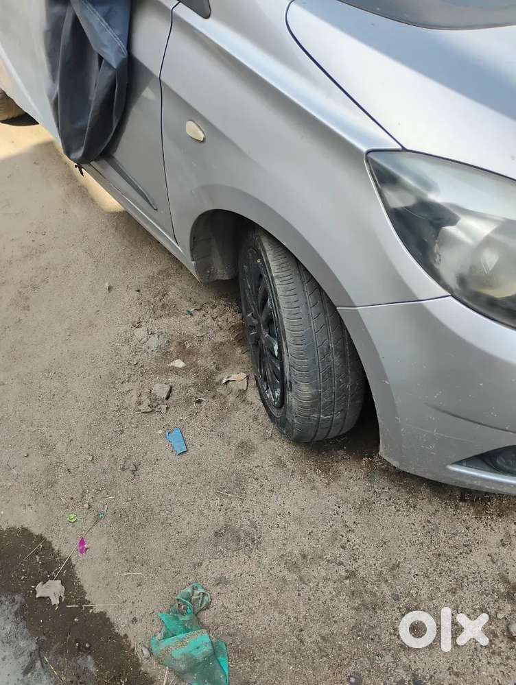 Tata Tiago 2016 Petrol 105000 Km Driven
