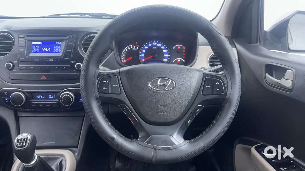 Hyundai Xcent 1.2 Vtvt Sx Option, 2015, Petrol