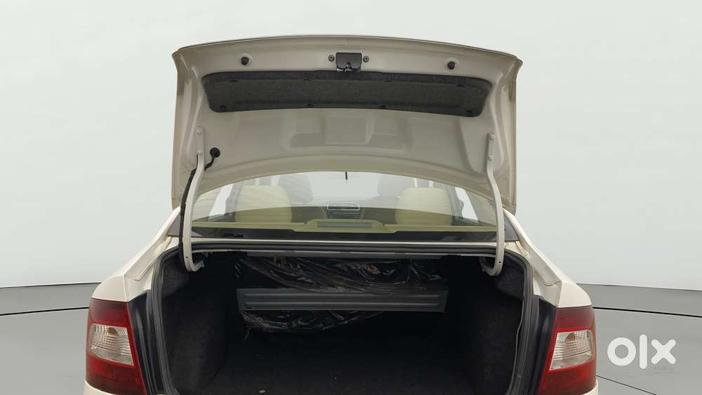 Skoda Rapid 1.6 Mpi At Style, 2019, Petrol