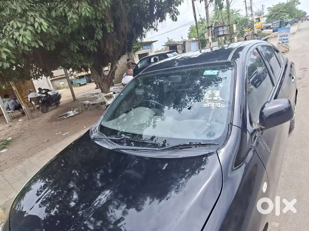 Nissan Sunny Petrol 2012