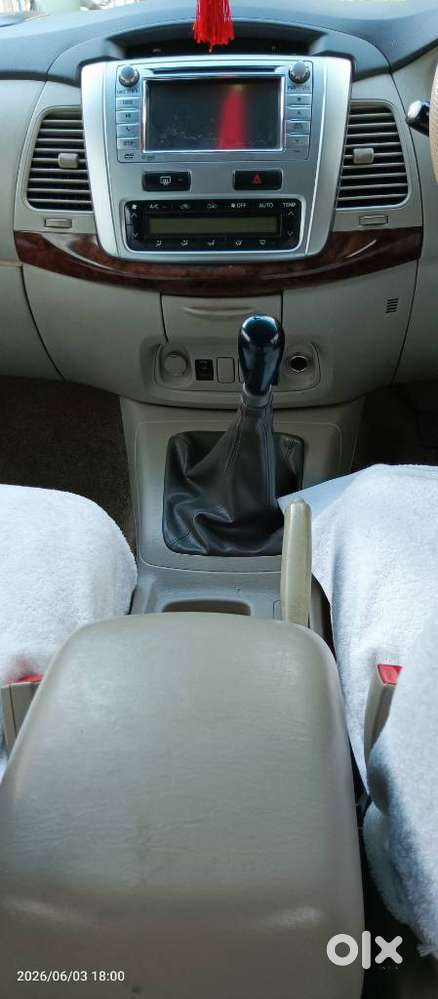 Toyota Innova 2.5 V 8 Str, 2013, Diesel