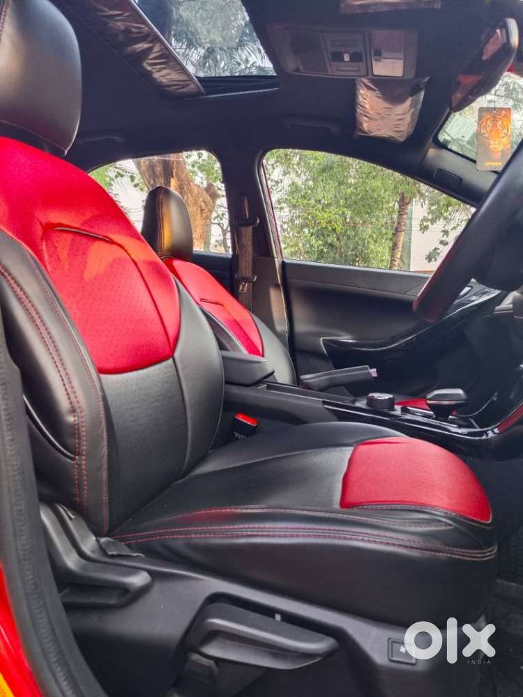 Tata Nexon, 2023, Petrol