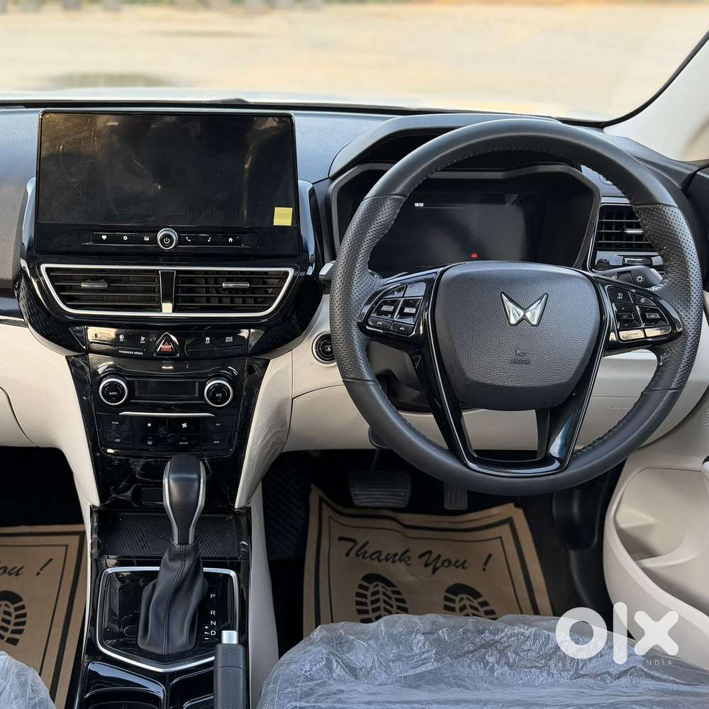 Mahindra Xuv 3xo Ax5 Pm At, 2024, Petrol