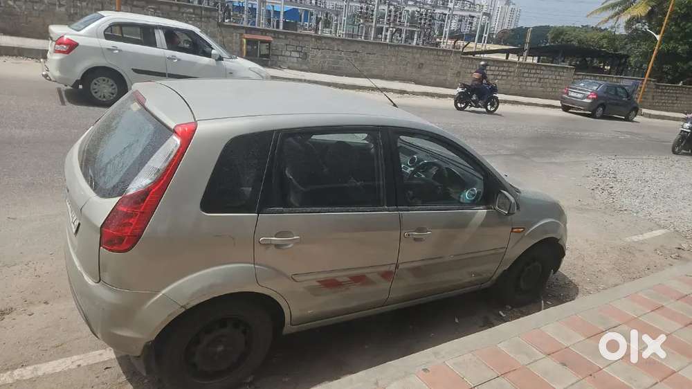Ford Figo 2011 Petrol 71000 Km Driven