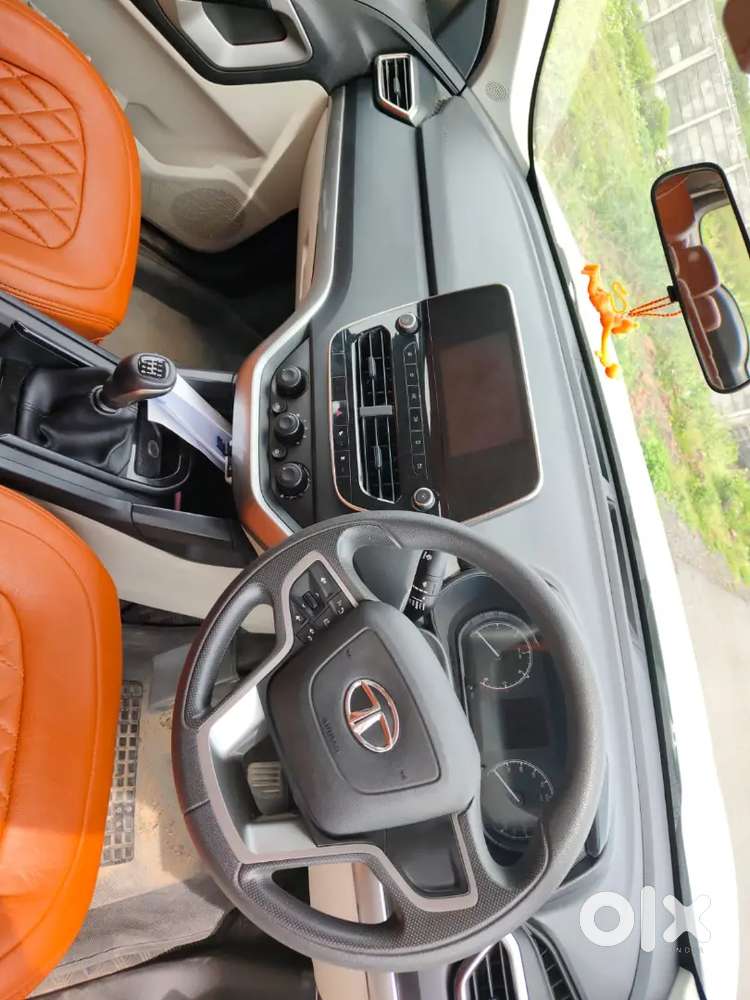Tata Safari Kryotec Xma 2022