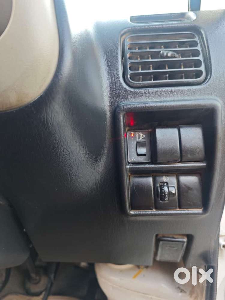 Maruti Suzuki Eeco 1.2 7 Str Std(o), 2022, Cng & Hybrids