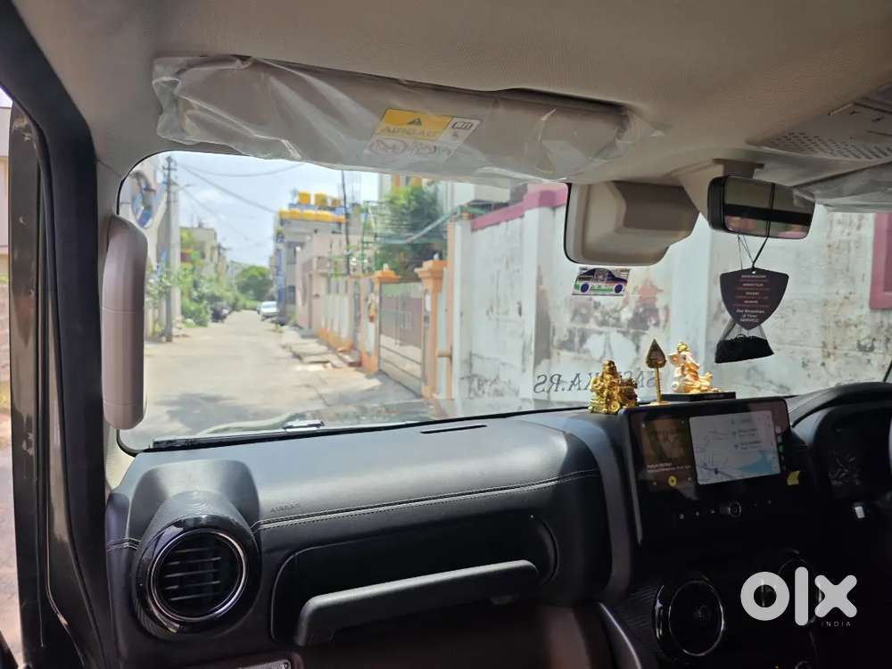 Mahindra Thar Roxx Ax7 L Diesel At 4wd 2025