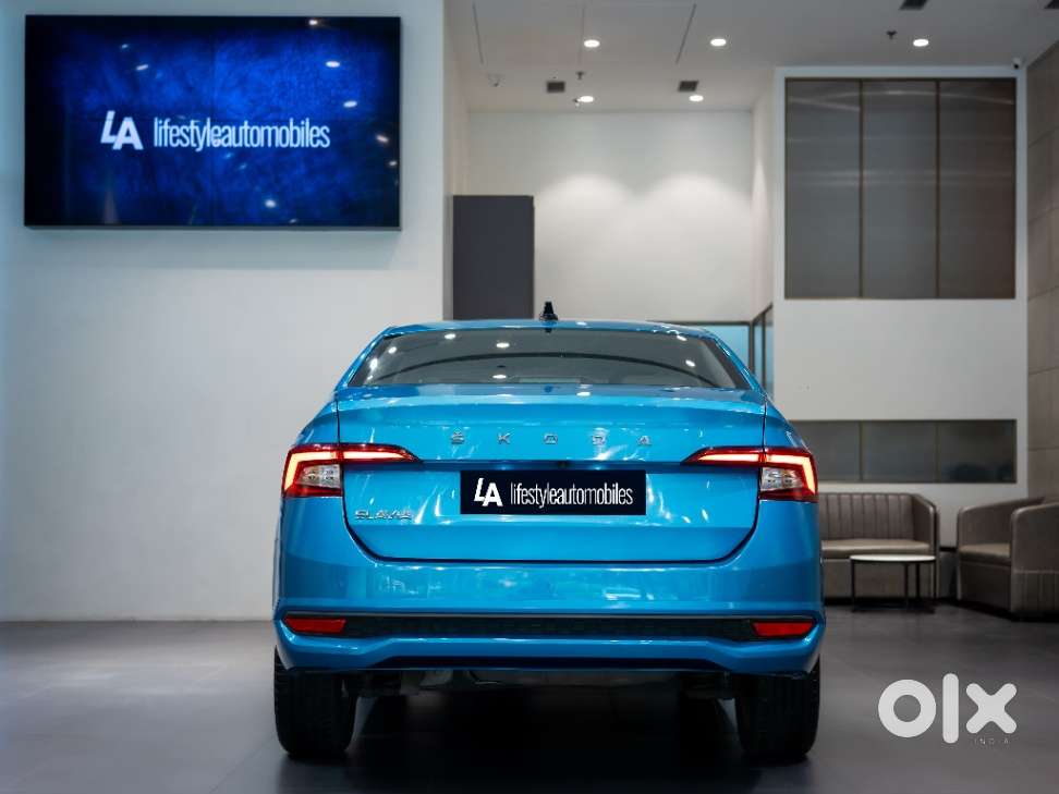 Skoda Slavia Ambition 1.0l Tsi At, 2026, Petrol