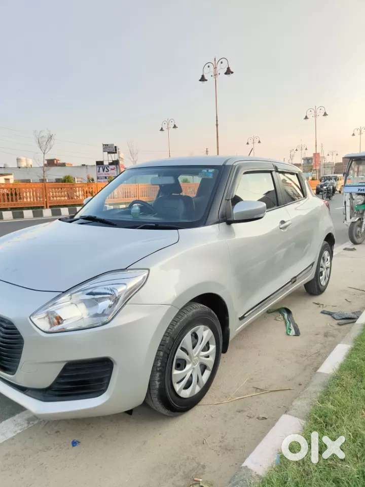 Maruti Suzuki Swift Vxi, 2021, Petrol