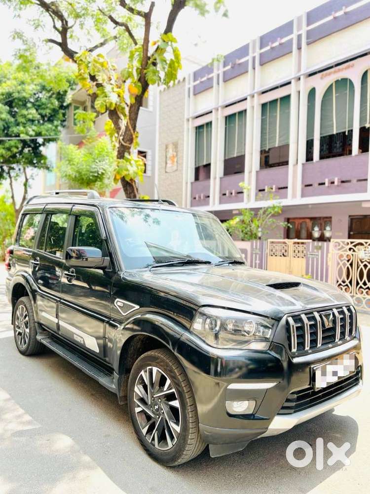 Mahindra Scorpio Classic 2.2 S 11 Mt 7 Str, 2023, Diesel