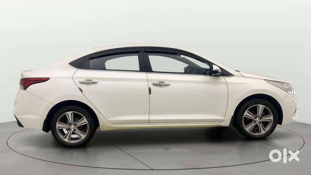 Hyundai Verna 1.6 Sx (o) Vtvt, 2018, Petrol