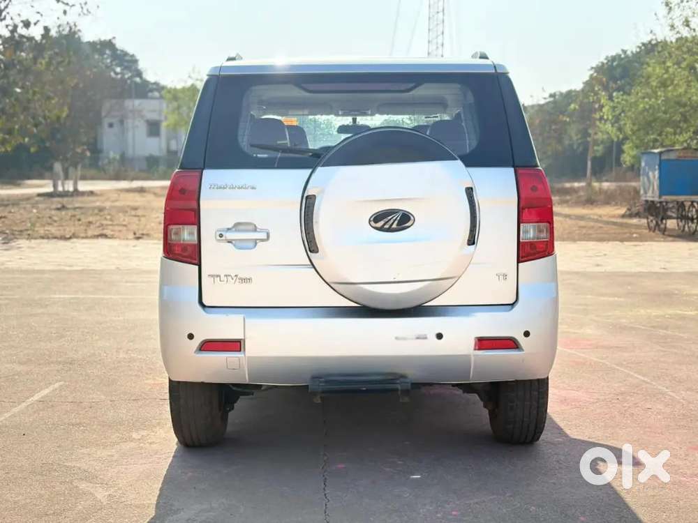 Mahindra Tuv 300 T8