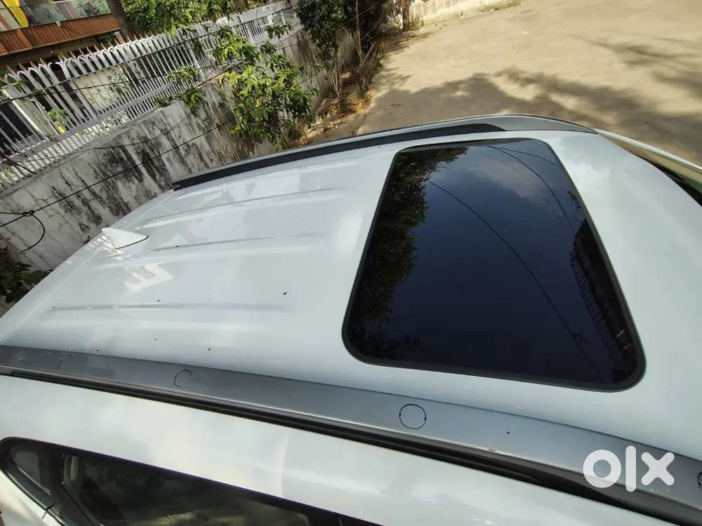 Kia Sonet 2025 Petrol 25751 Km Driven