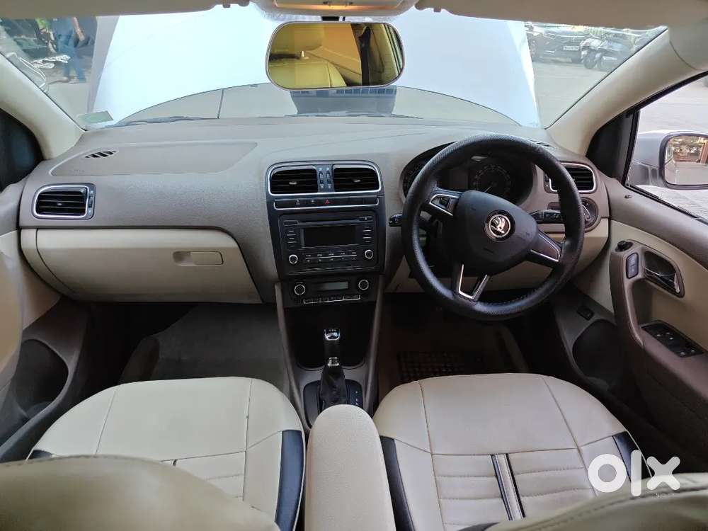 Skoda Rapid Elegance 2015 Car